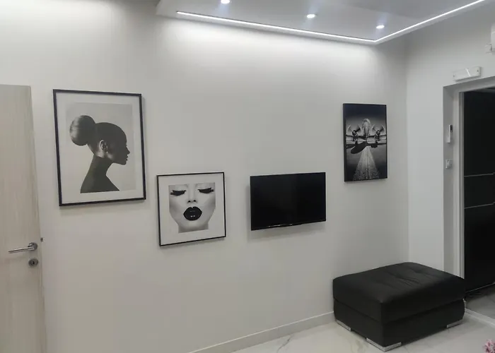 Studio 033
